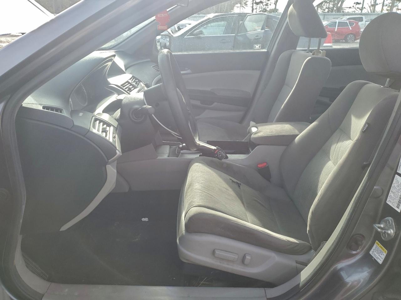 2012 HONDA ACCORD LXP photo 7