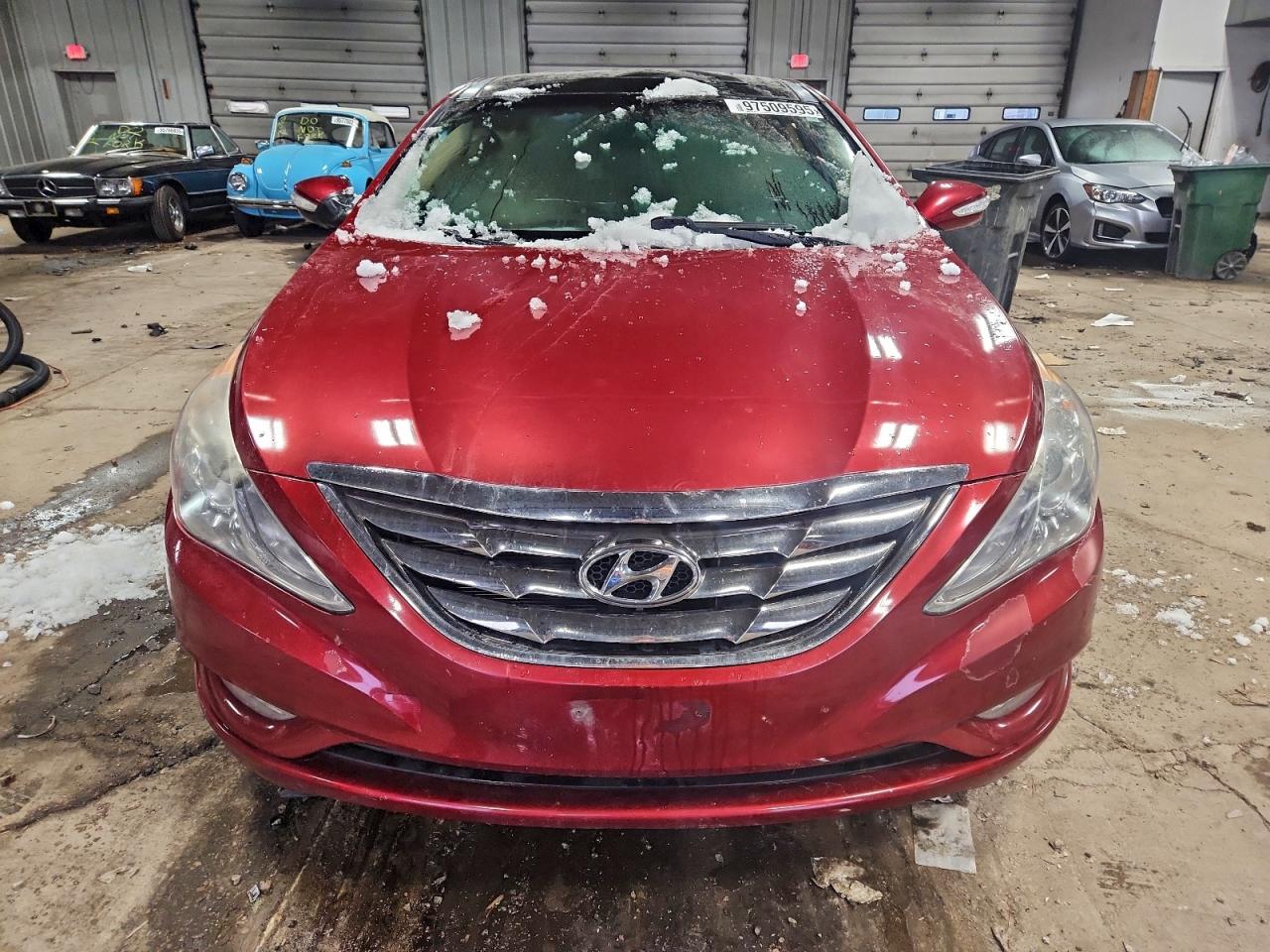 2013 HYUNDAI SONATA SE photo 5