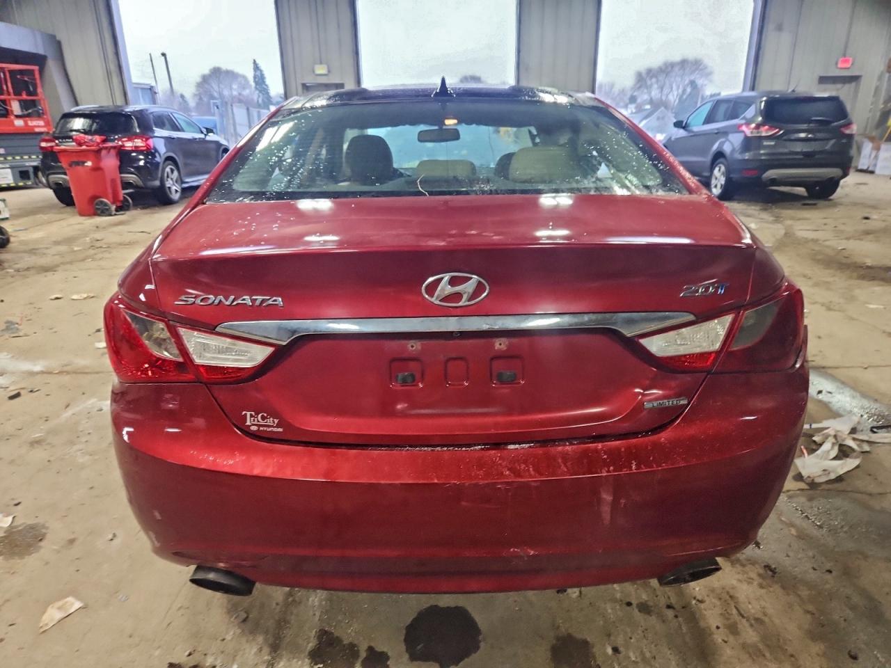 2013 HYUNDAI SONATA SE photo 6