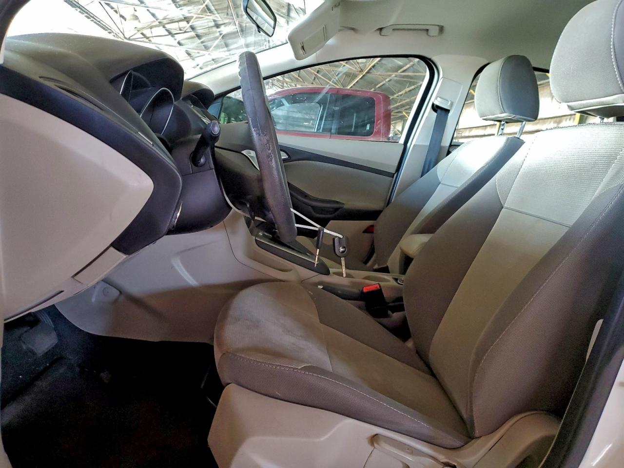 2013 FORD FOCUS SE photo 7