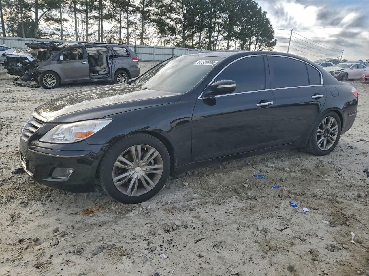 2010 HYUNDAI GENESIS