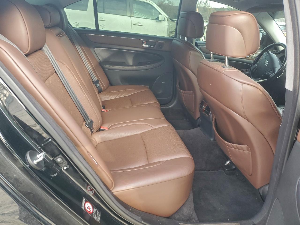 2010 HYUNDAI GENESIS 3.8L photo 10