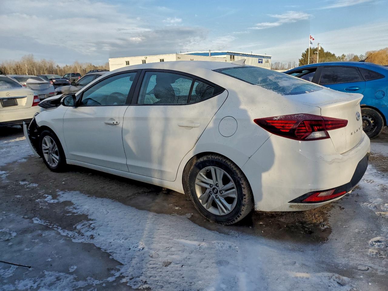 2020 HYUNDAI ELANTRA SEL photo 2