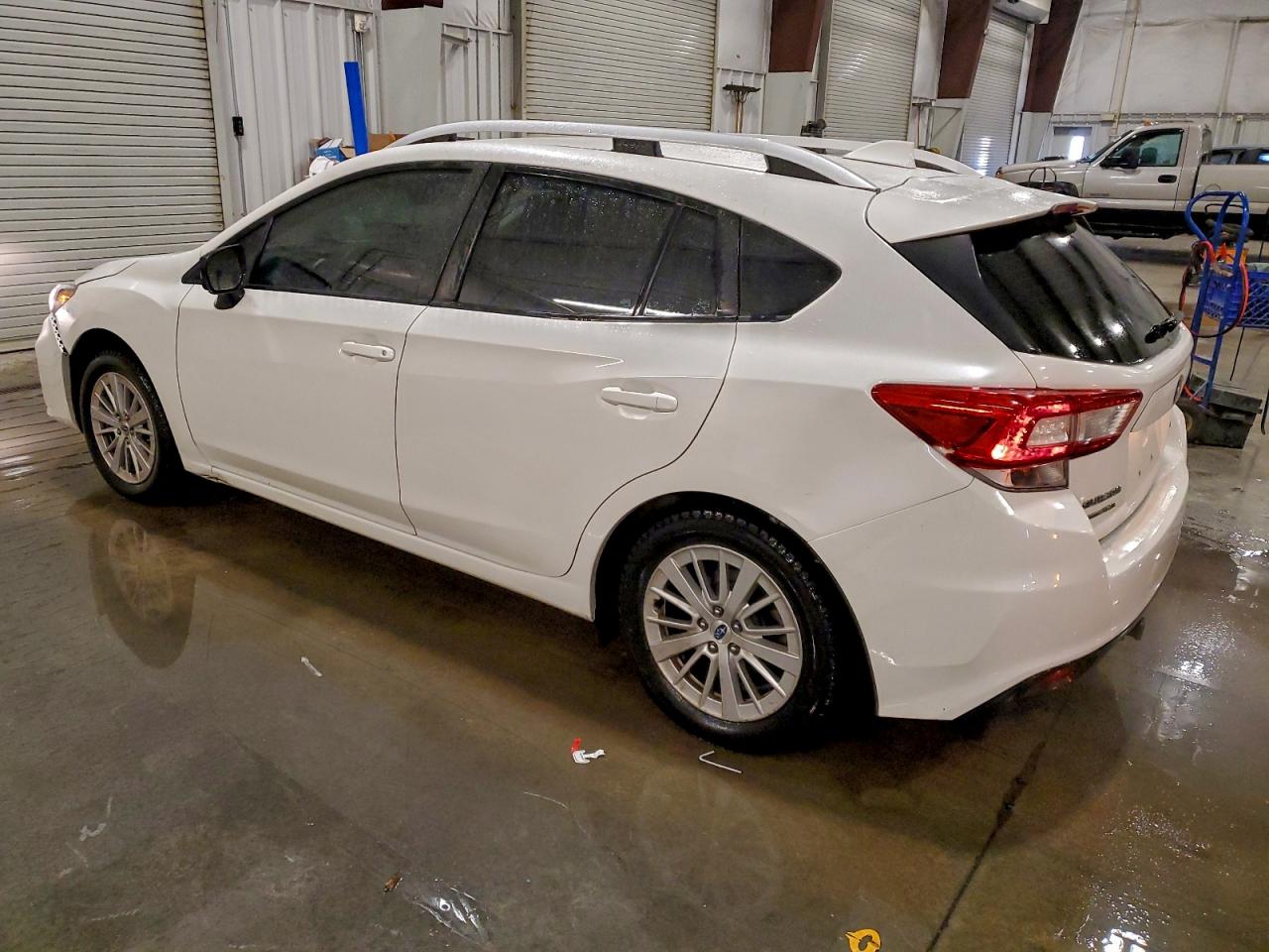 2017 SUBARU IMPREZA PREMIUM PLUS photo 2
