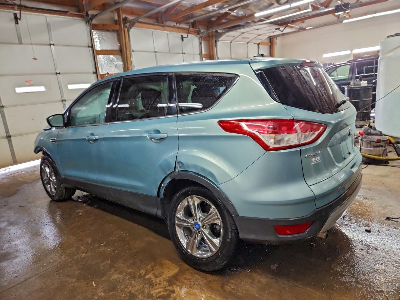 2013 FORD ESCAPE SE photo 2