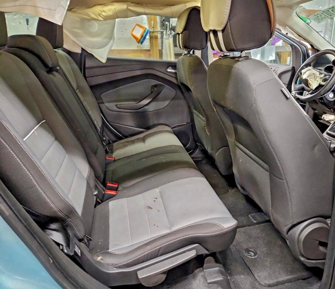 2013 FORD ESCAPE SE photo 11