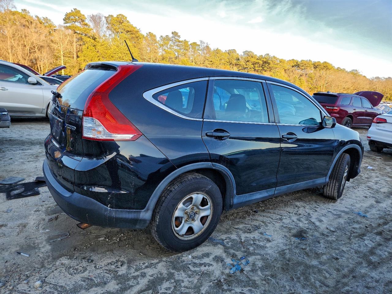 2013 HONDA CR-V LX photo 3