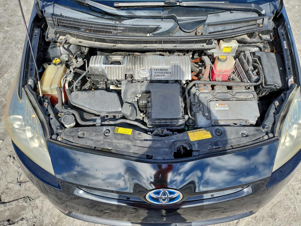 2010 TOYOTA PRIUS photo 11