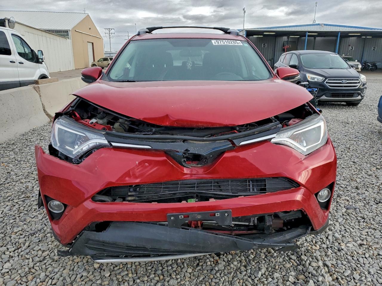 2016 TOYOTA RAV4 XLE photo 5