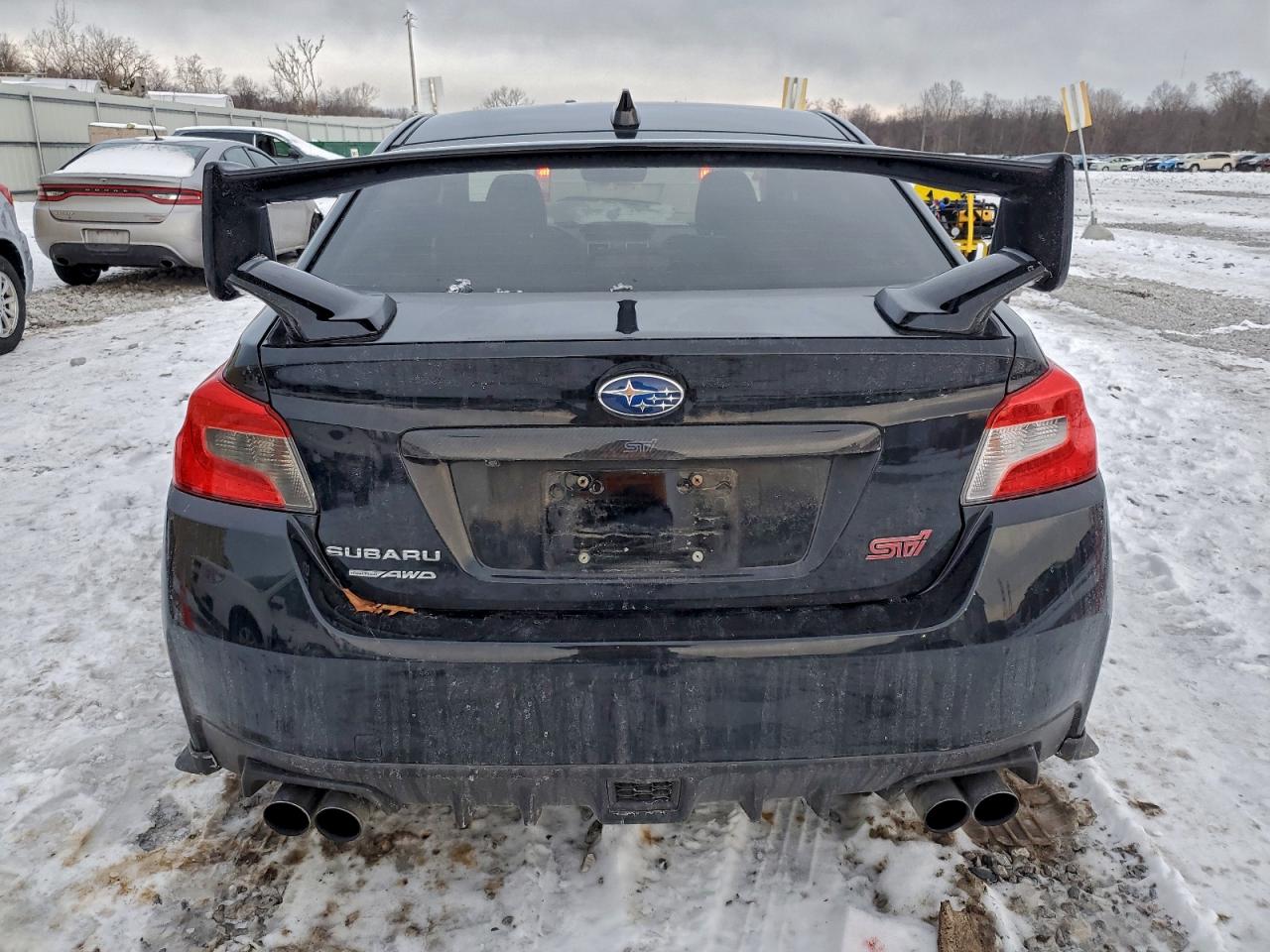 2018 SUBARU WRX STI photo 11