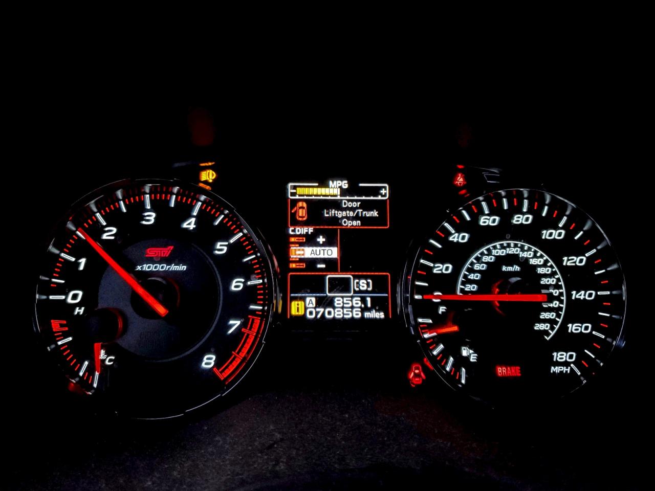 2018 SUBARU WRX STI photo 17