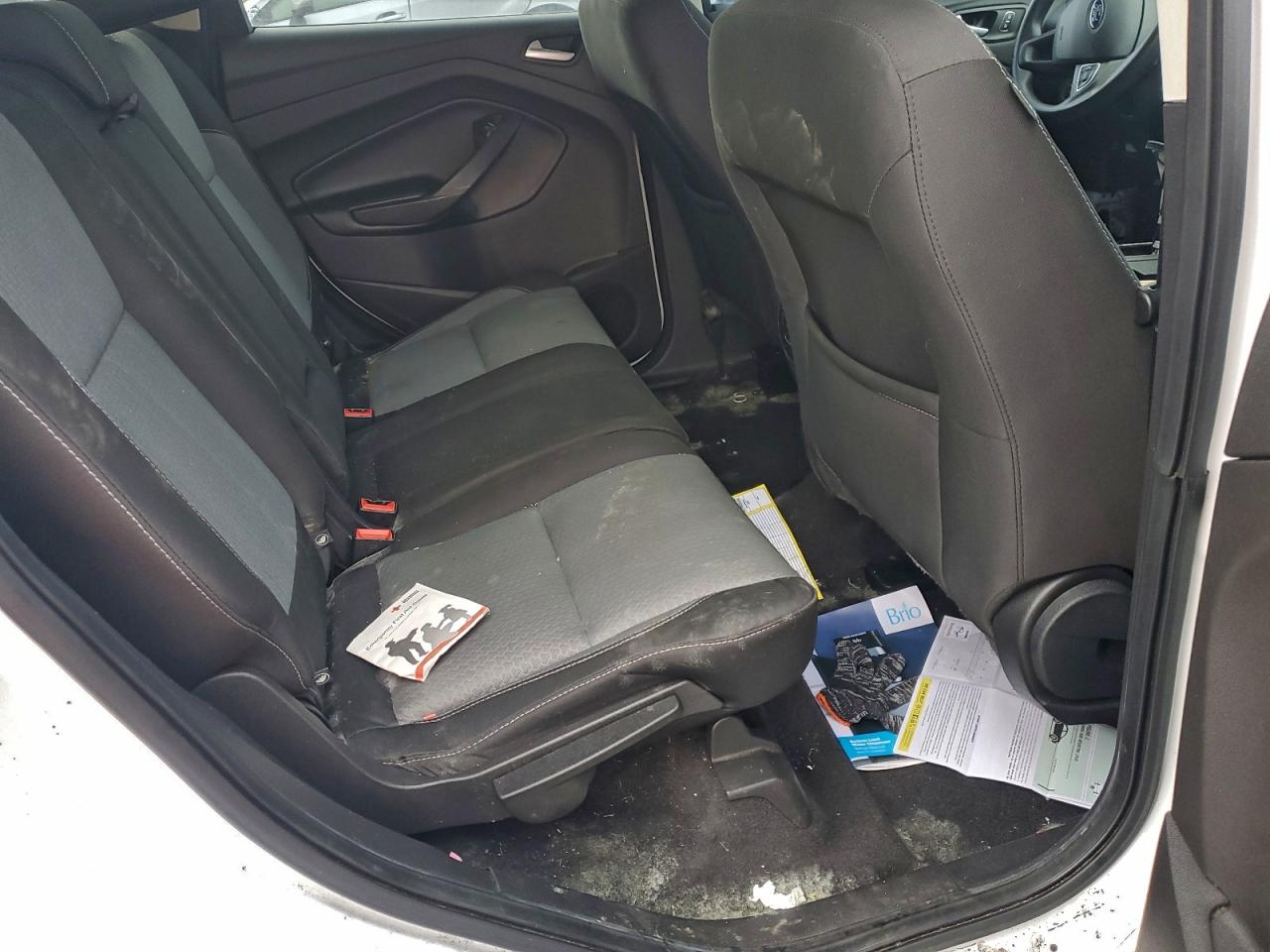 2019 FORD ESCAPE SE photo 19