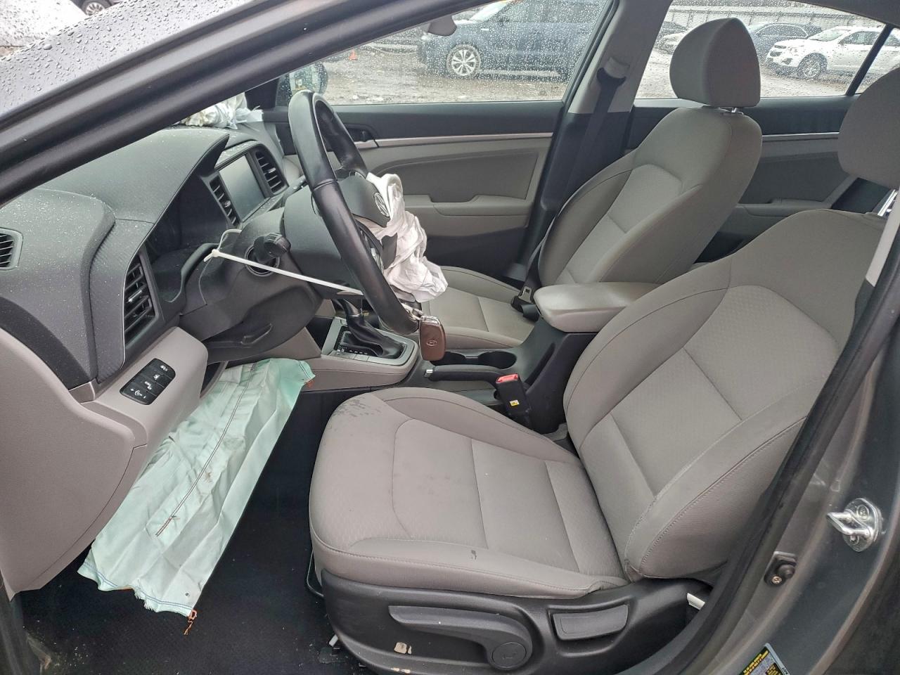 2019 HYUNDAI ELANTRA SEL photo 7