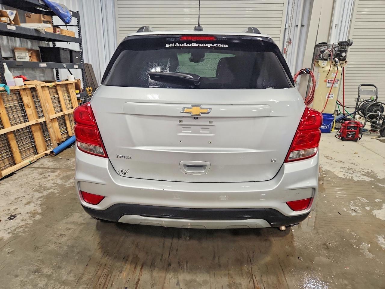 2018 CHEVROLET TRAX 1LT photo 6