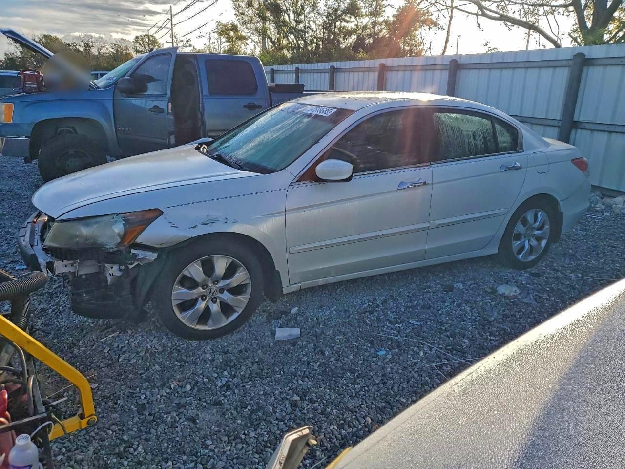 2010 HONDA ACCORD