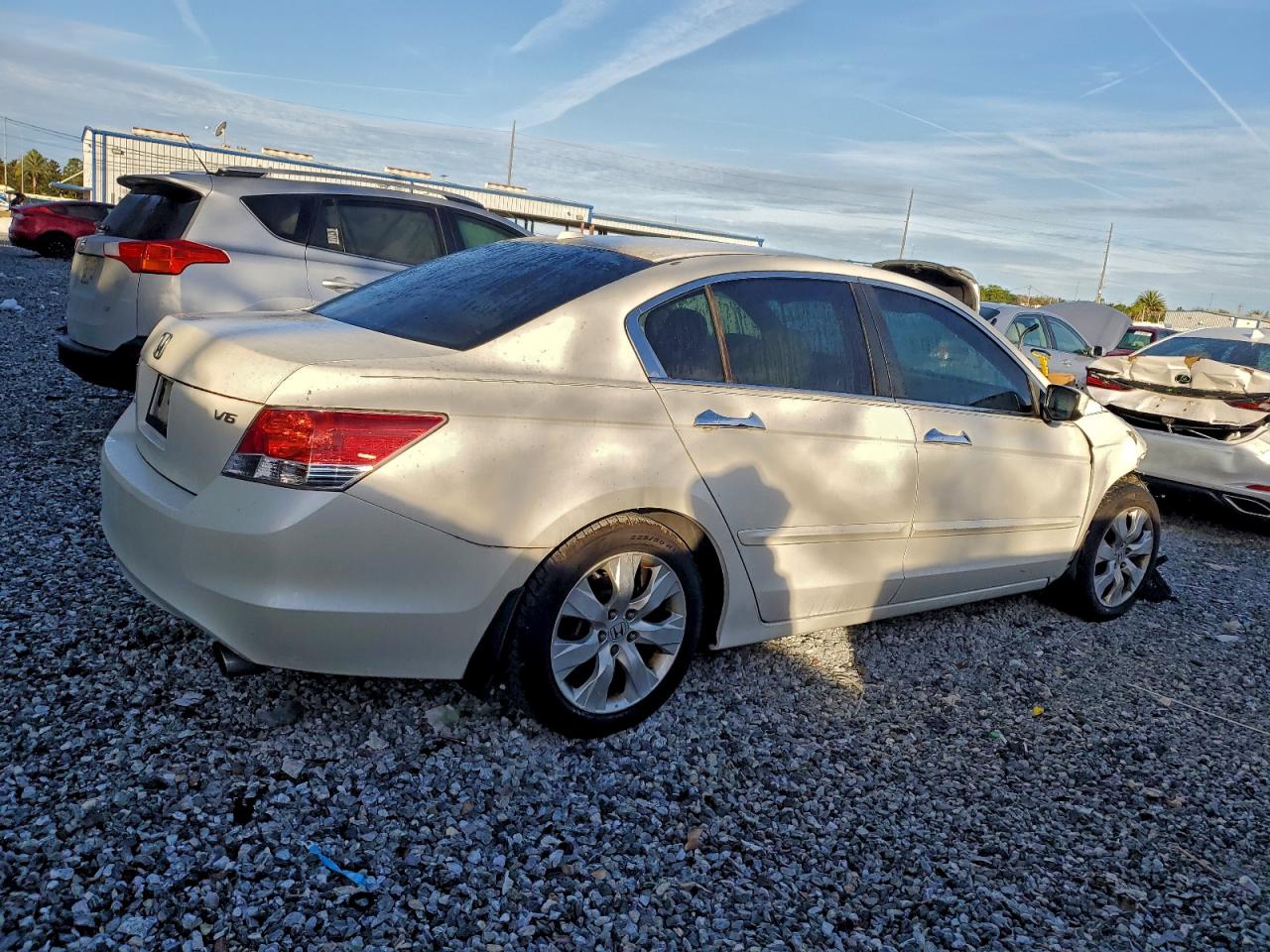 2010 HONDA ACCORD EXL photo 3