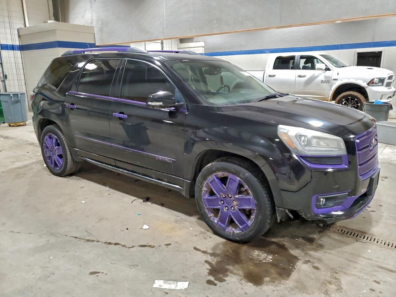 2016 GMC ACADIA DENALI photo 4