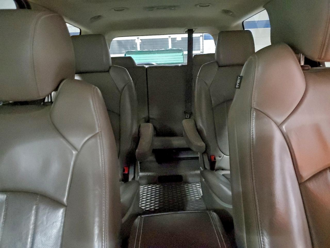 2016 GMC ACADIA DENALI photo 10