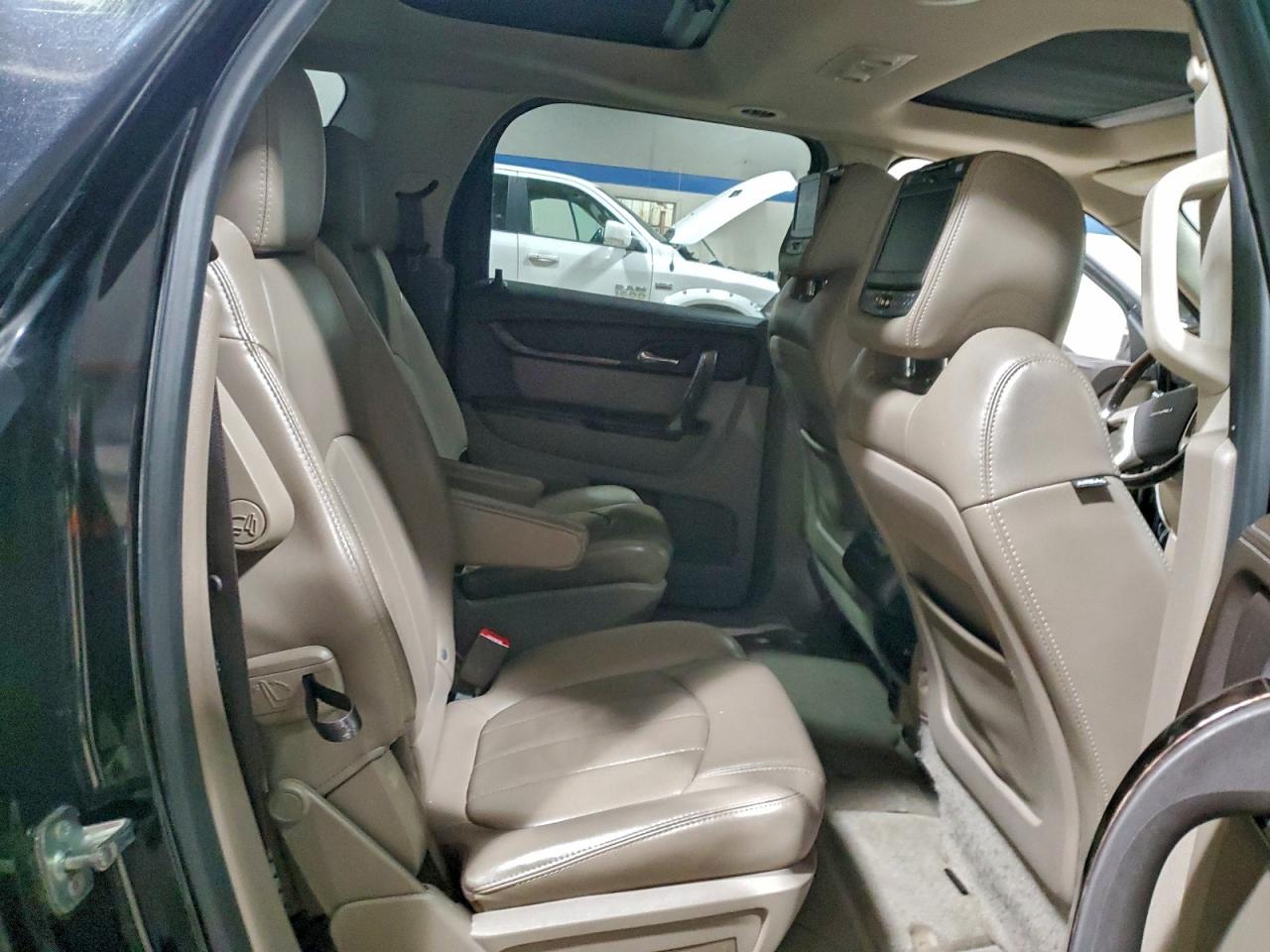 2016 GMC ACADIA DENALI photo 11