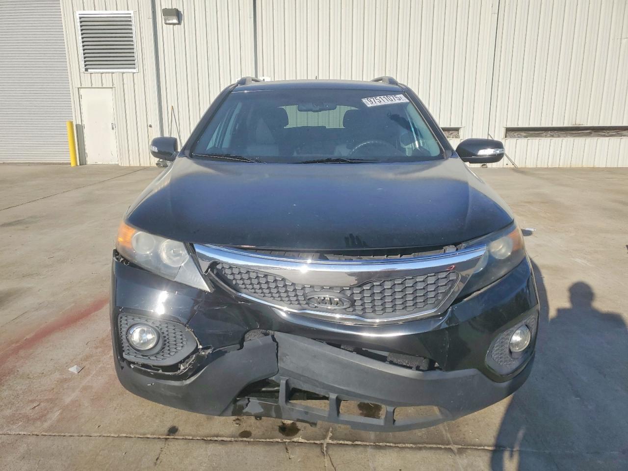 2013 KIA SORENTO LX photo 9