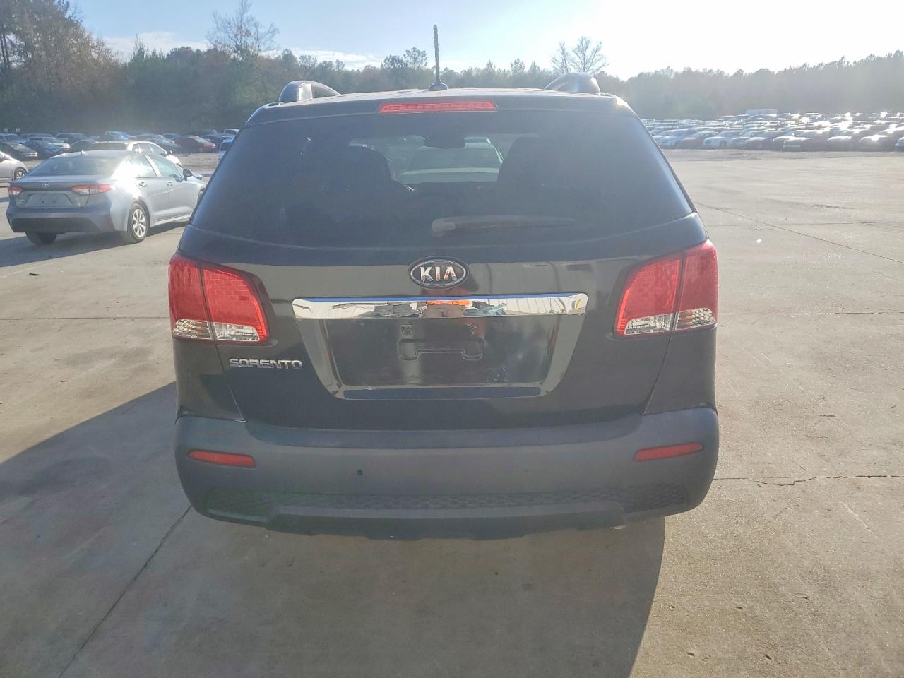 2013 KIA SORENTO LX photo 11