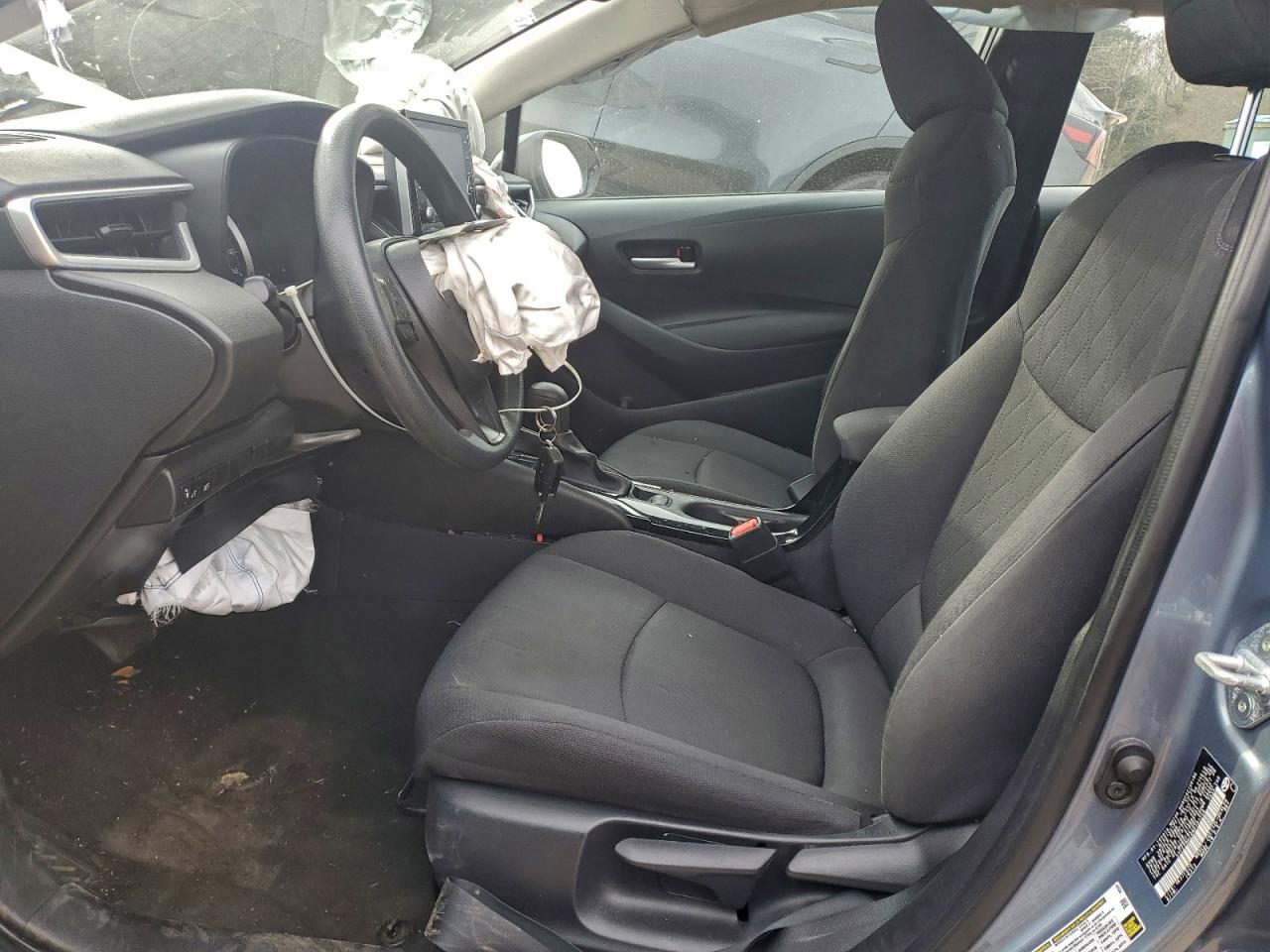 2021 TOYOTA COROLLA LE photo 7