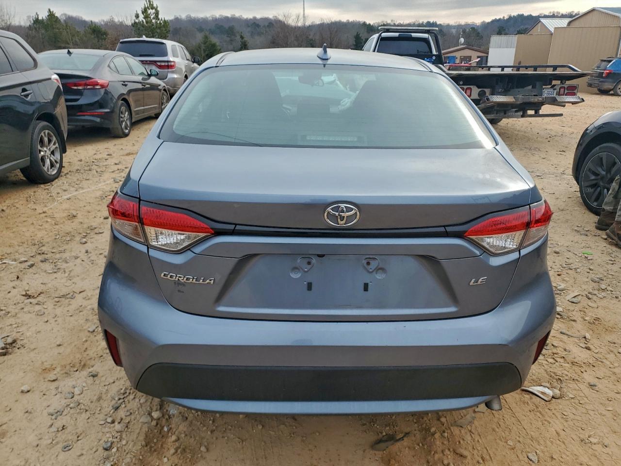 2021 TOYOTA COROLLA LE photo 6