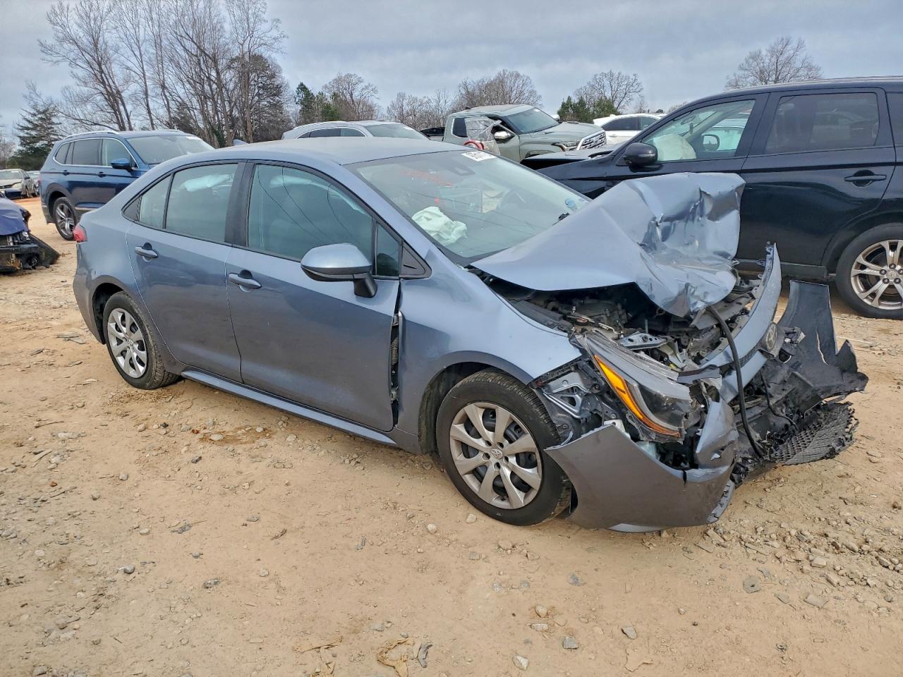 2021 TOYOTA COROLLA LE photo 4