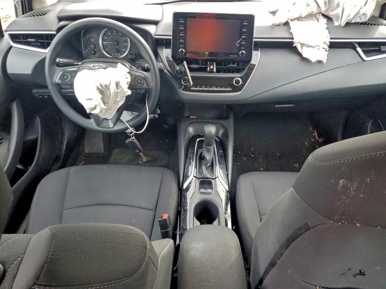 2021 TOYOTA COROLLA LE photo 8