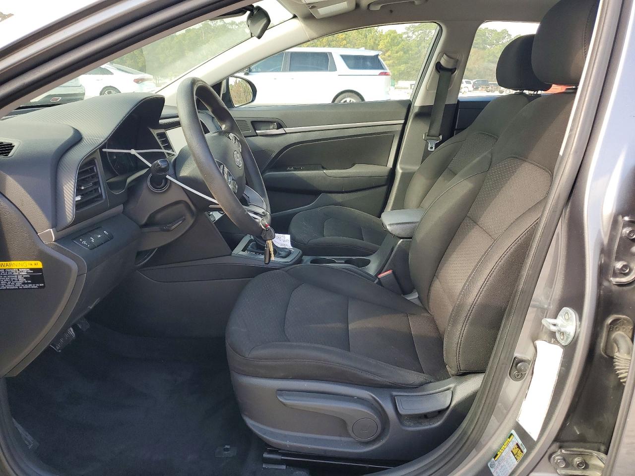 2019 HYUNDAI ELANTRA SEL photo 7