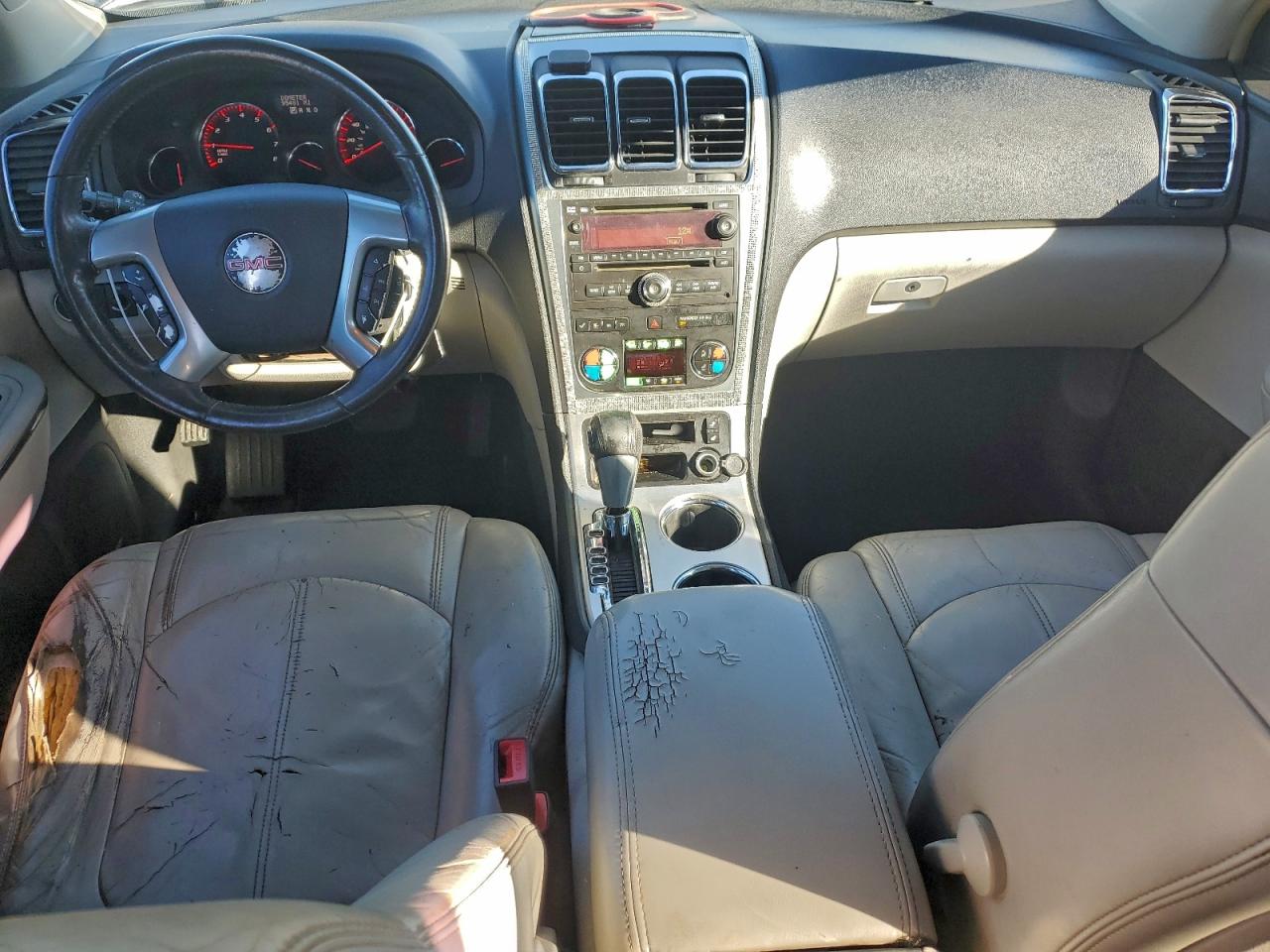 2007 GMC ACADIA SLT-1 photo 8