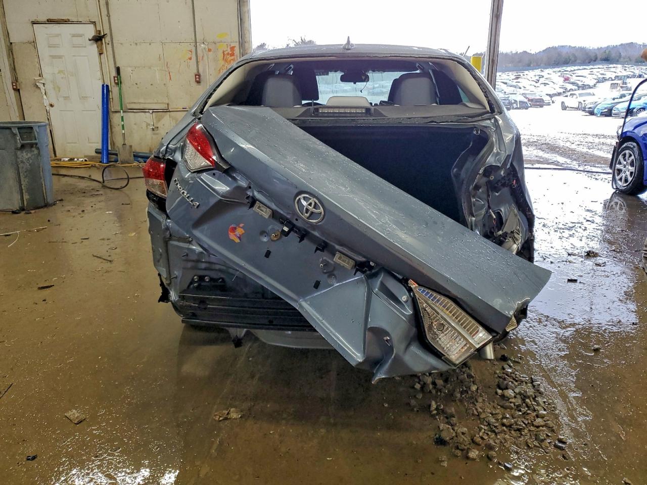 2023 TOYOTA COROLLA LE photo 16