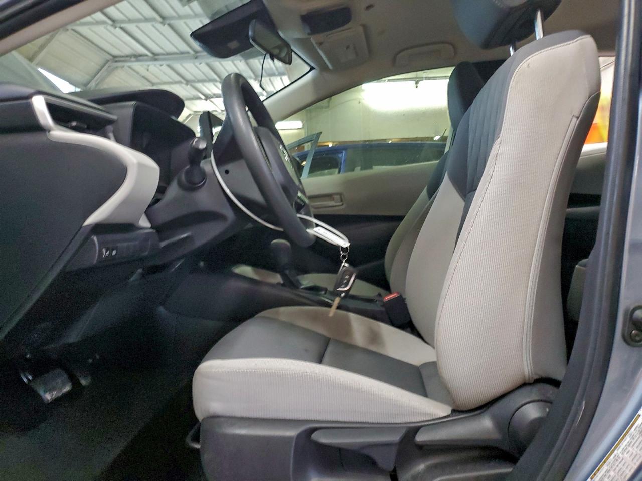 2023 TOYOTA COROLLA LE photo 19