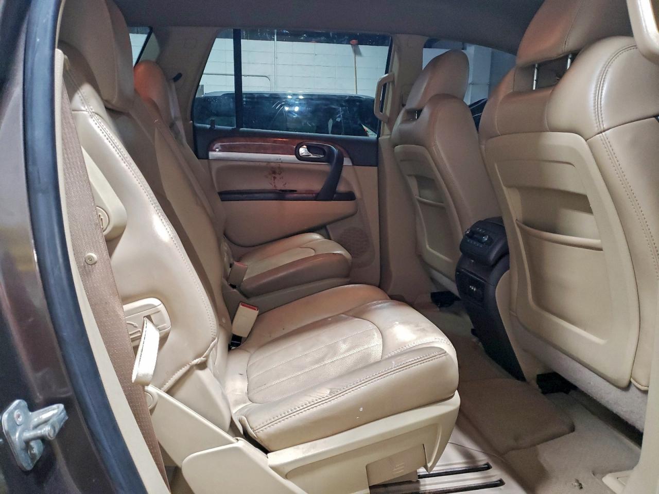2010 BUICK ENCLAVE CXL photo 11