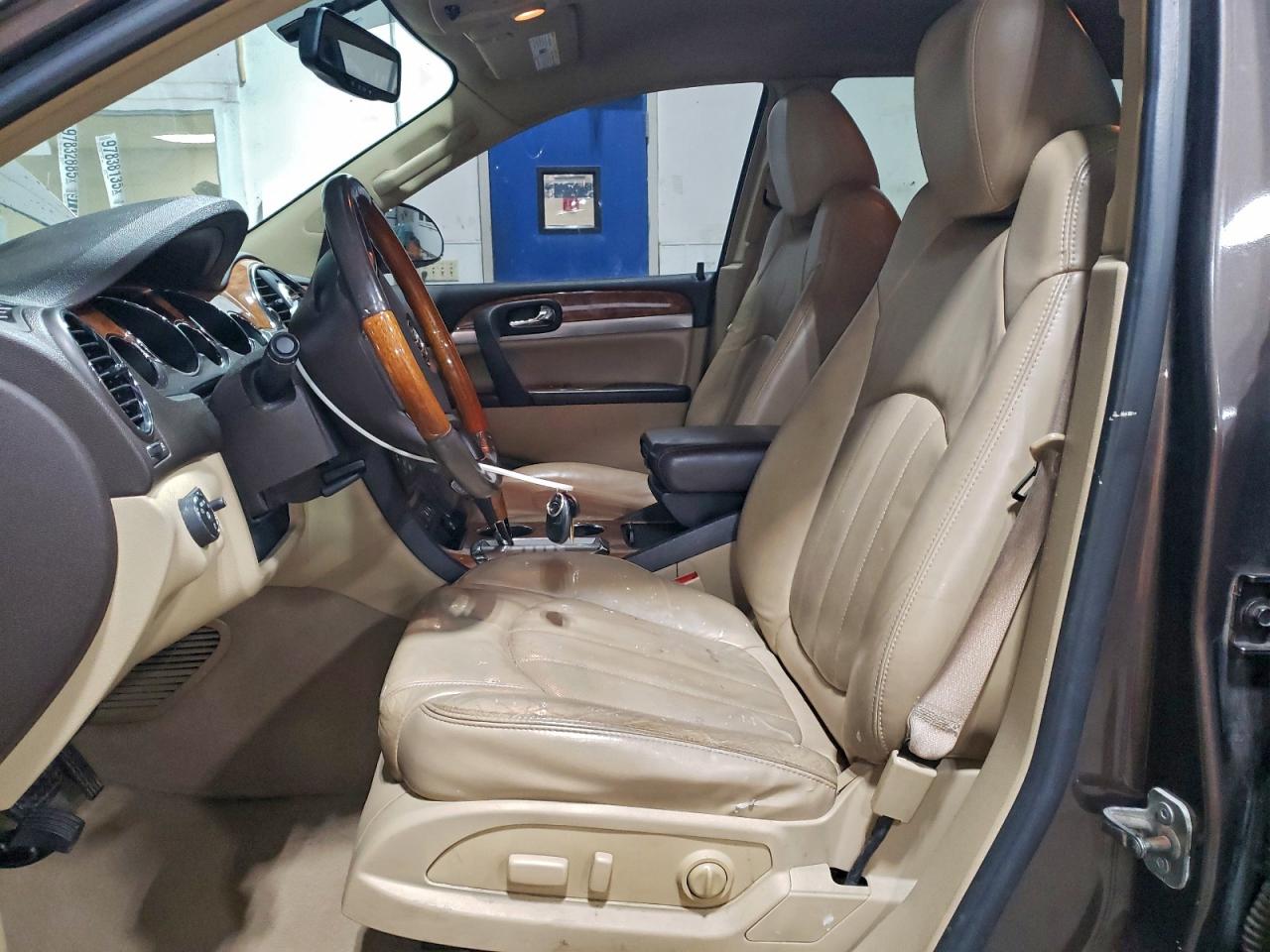 2010 BUICK ENCLAVE CXL photo 7