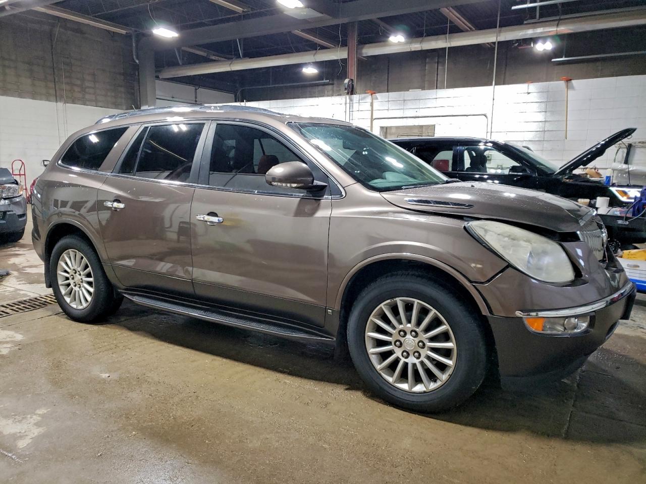2010 BUICK ENCLAVE CXL photo 4