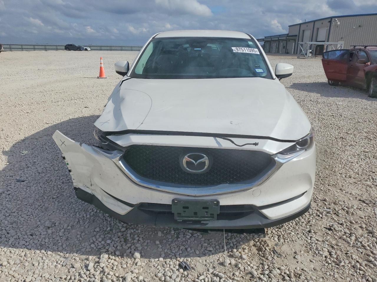 2021 MAZDA CX-5 TOURING photo 5
