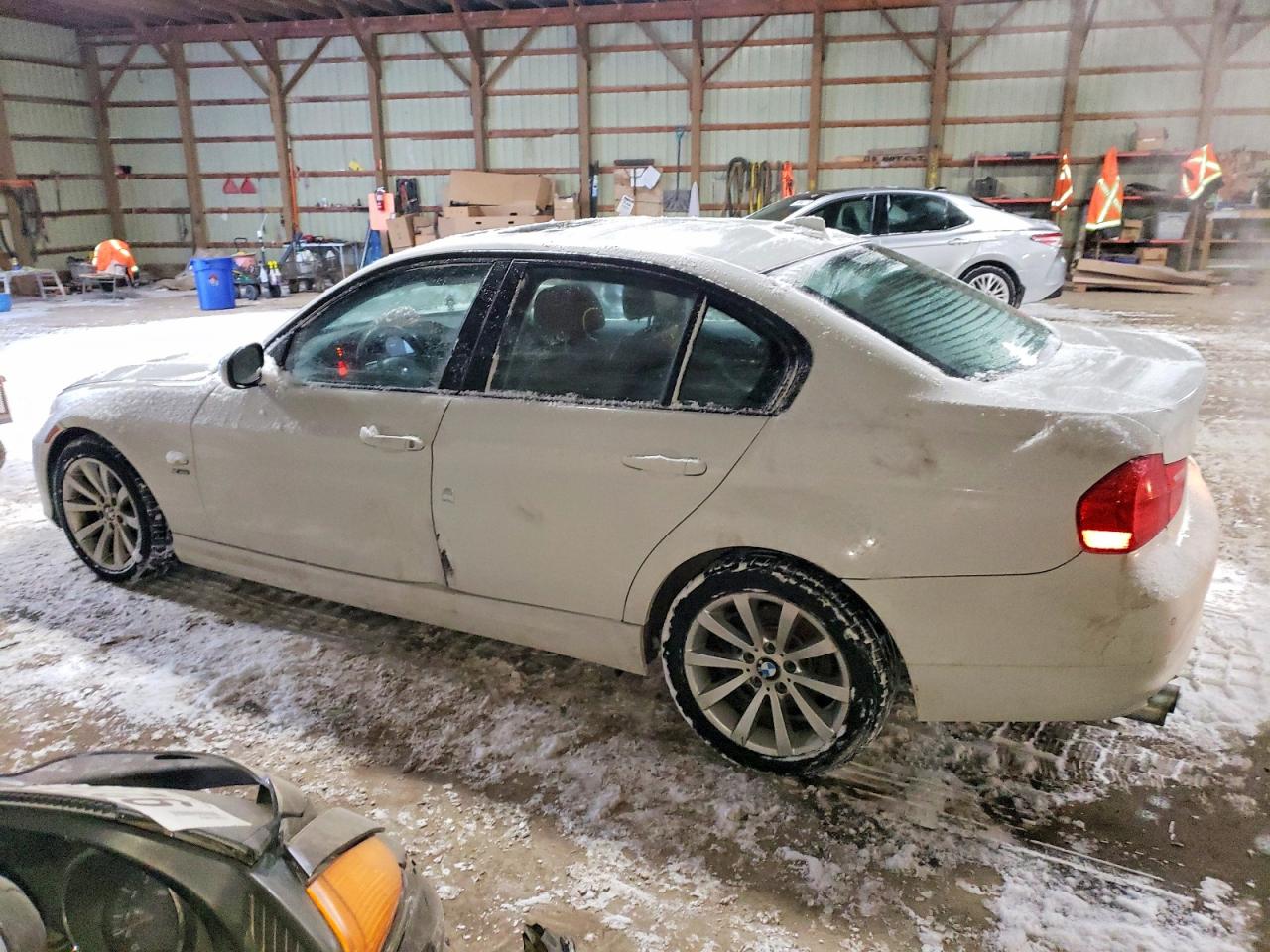 2011 BMW 328 XI photo 2