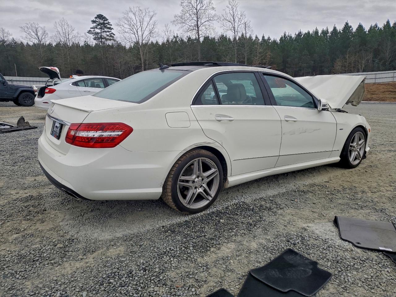 2012 MERCEDES-BENZ E 350 photo 3