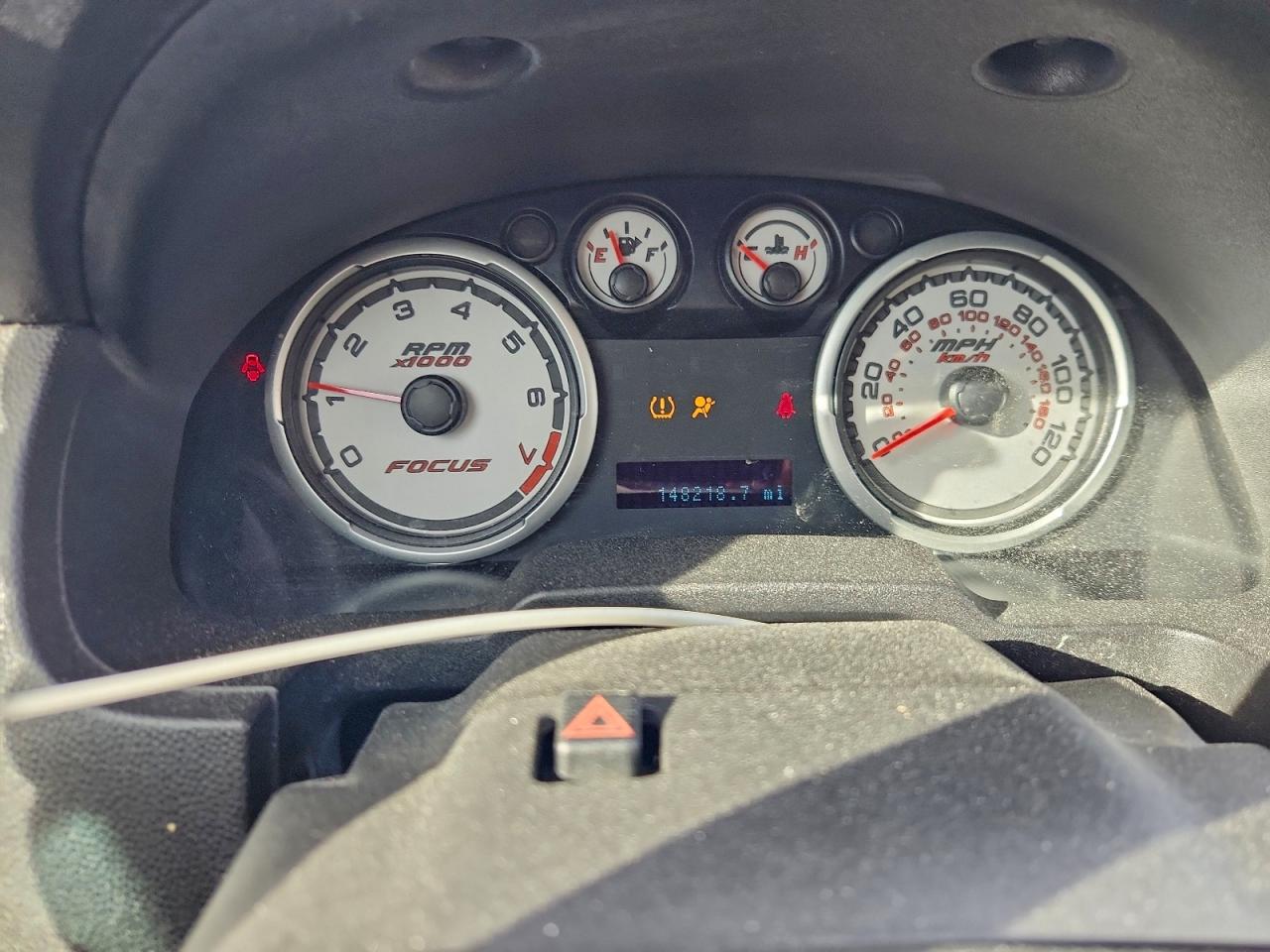 2009 FORD FOCUS SE photo 17
