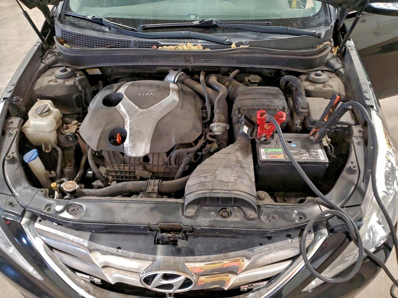 2013 HYUNDAI SONATA SE photo 31