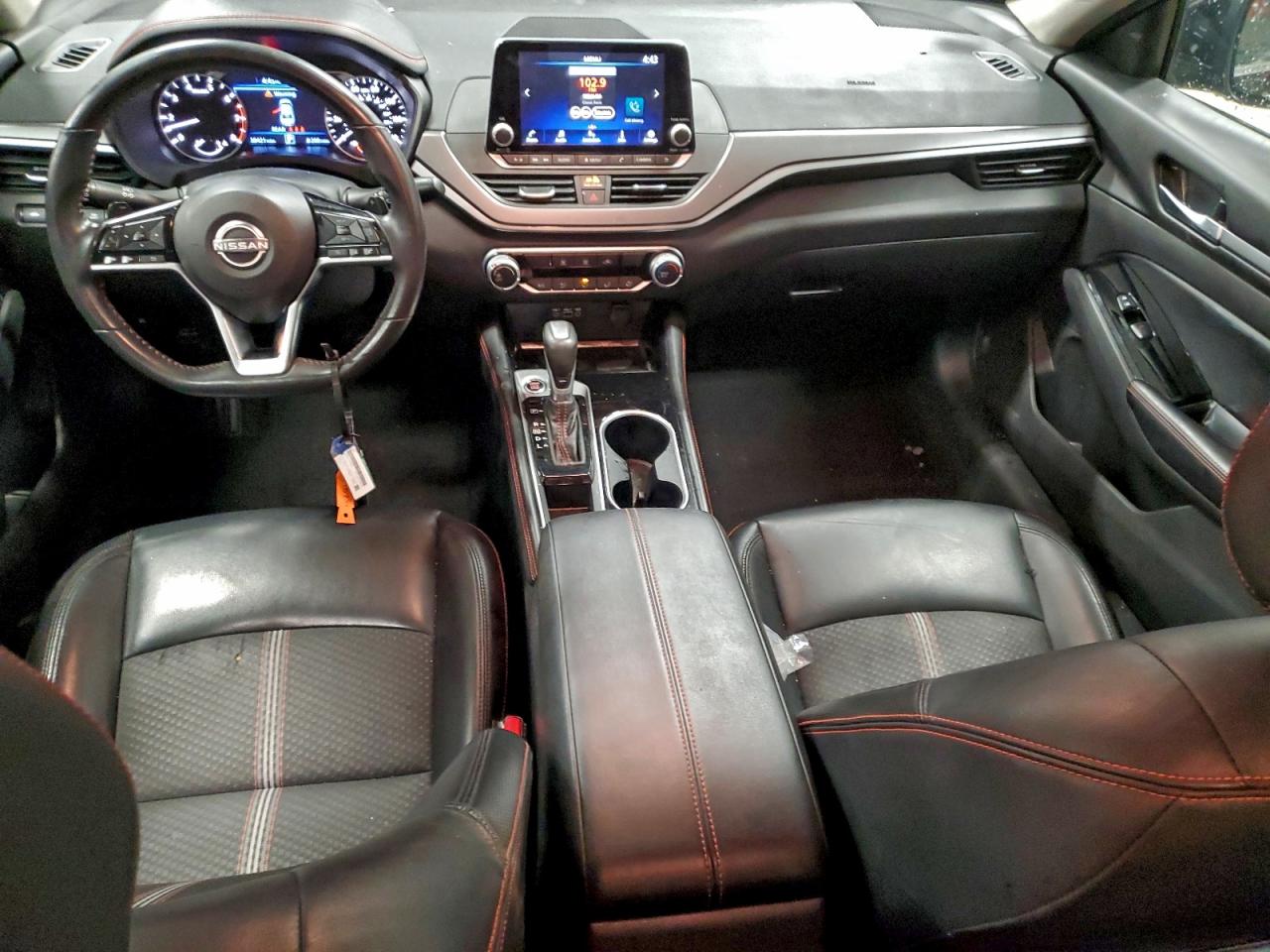 2025 NISSAN ALTIMA SR photo 8