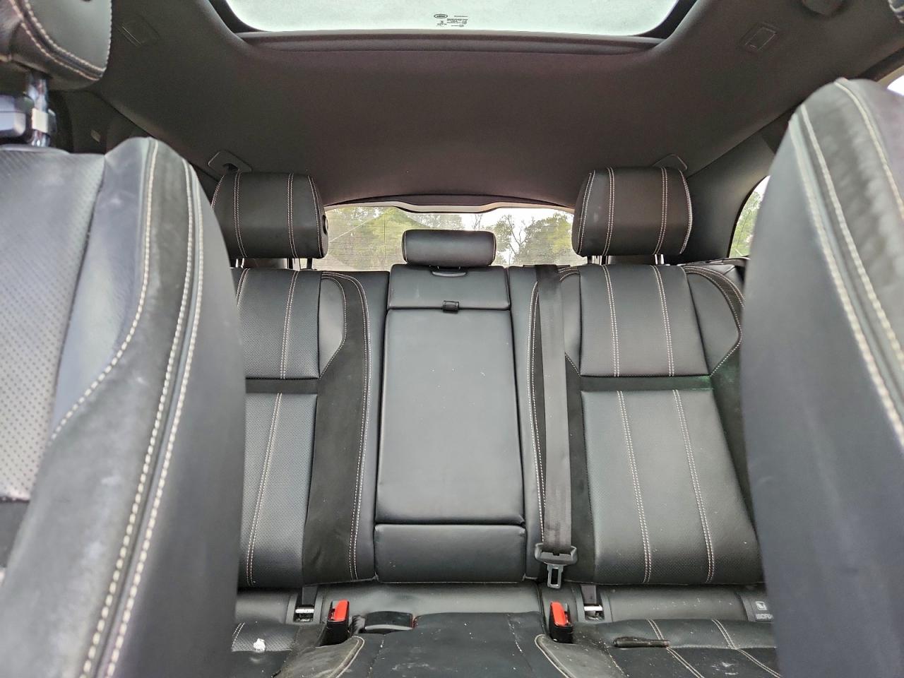 2018 LAND ROVER RANGE ROVER VELAR R-DYNAMIC SE photo 10