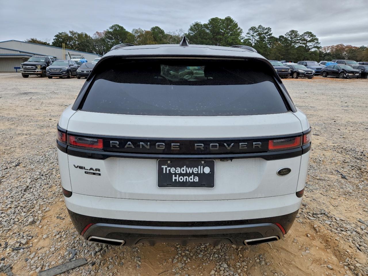 2018 LAND ROVER RANGE ROVER VELAR R-DYNAMIC SE photo 6