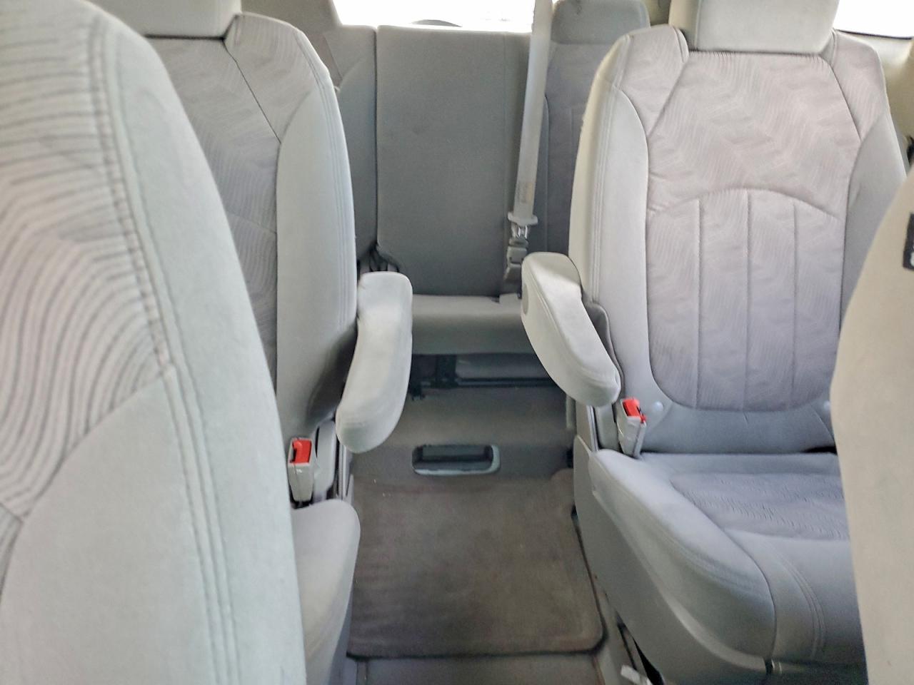 2015 BUICK ENCLAVE photo 10