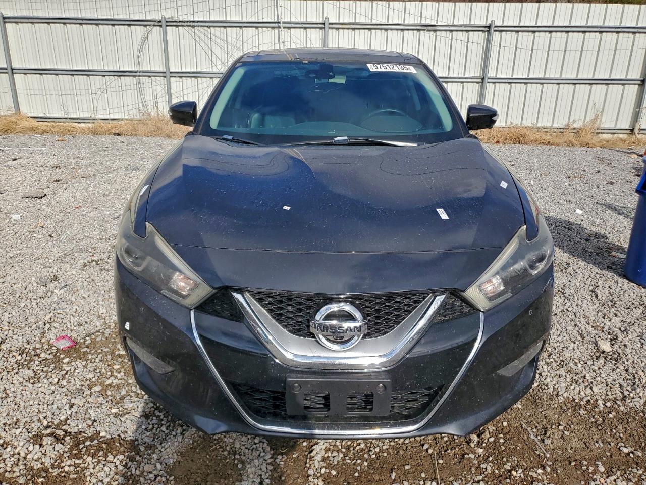 2017 NISSAN MAXIMA photo 5