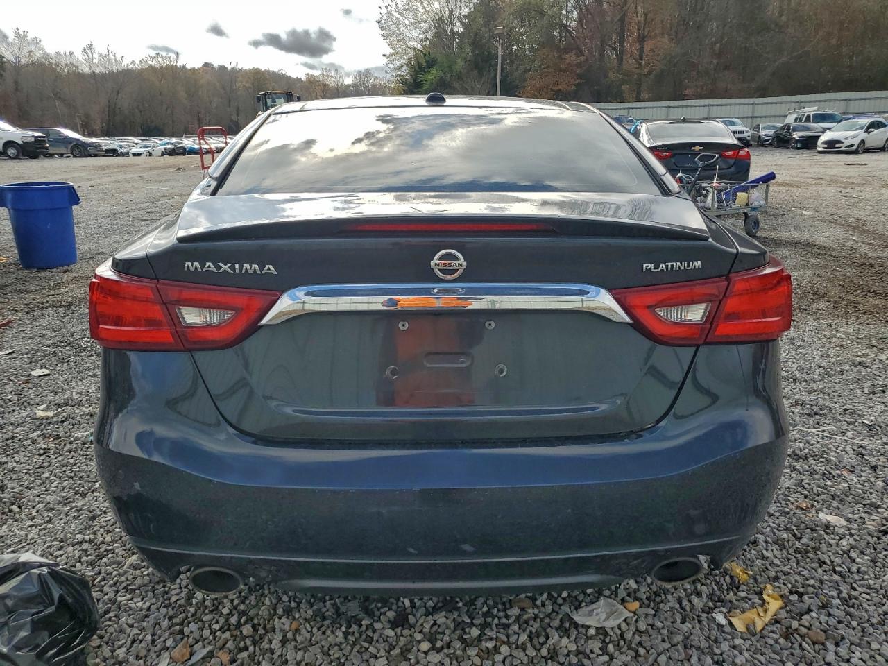 2017 NISSAN MAXIMA photo 6