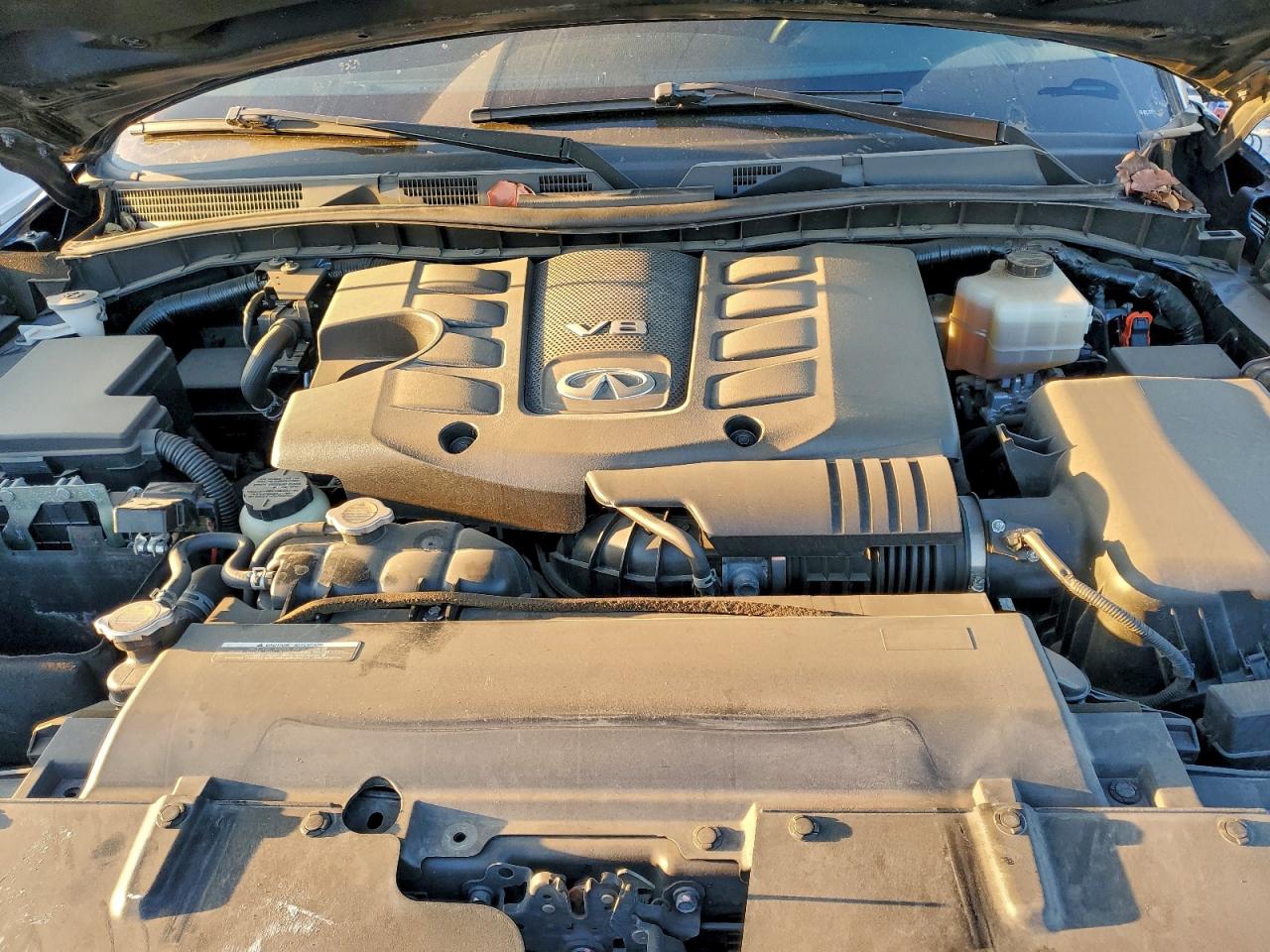 2021 INFINITI QX80 LUXE photo 12