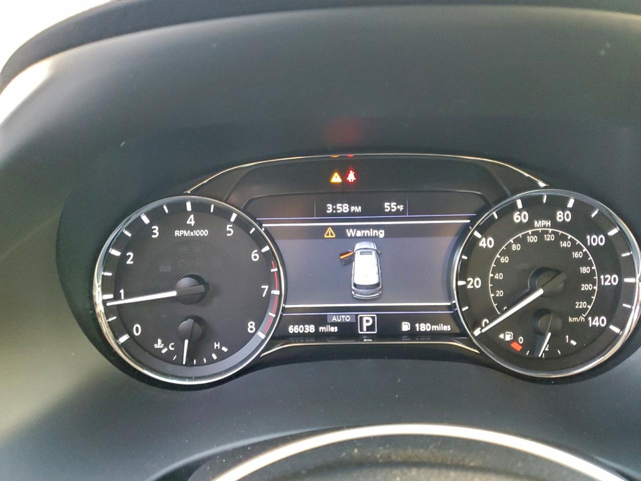 2021 INFINITI QX80 LUXE photo 9