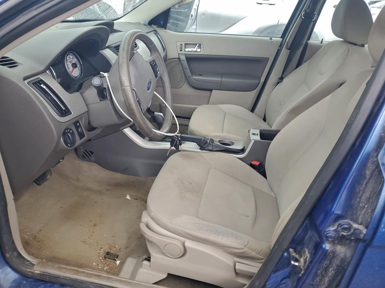 2008 FORD FOCUS SE photo 7